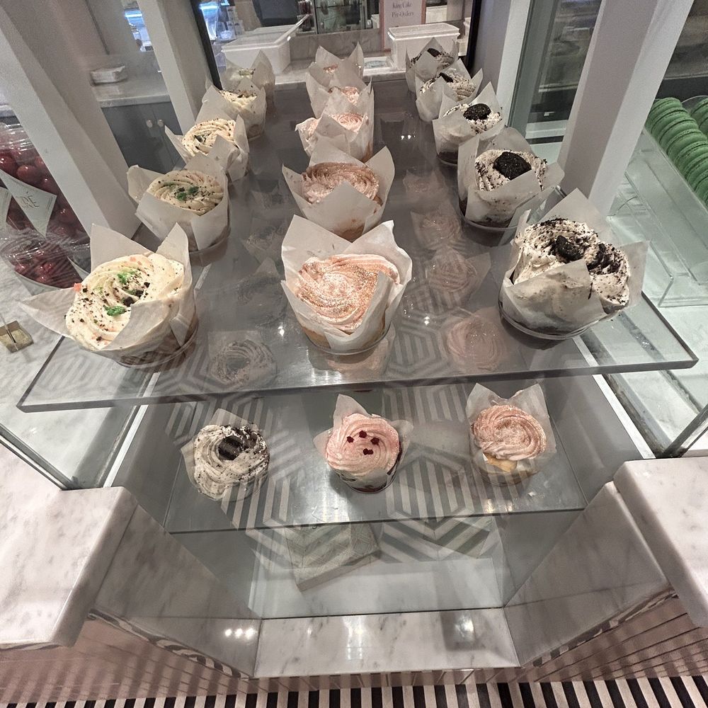 Sucré - Cupcakes - Desserts Near Me - New Orleans, Louisiana Sucré - Cupcakes - Desserts Near Me - New Orleans, Louisiana