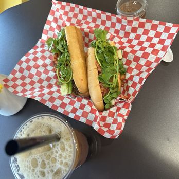 Central Tea House - Bubble Tea Near Me - Charlotte, North Carolina