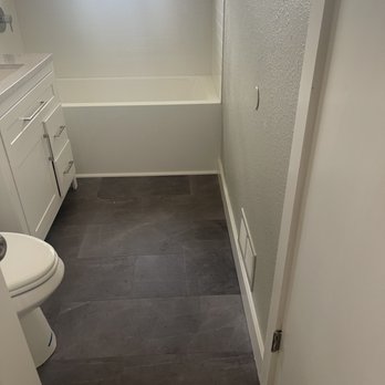Area Floors - LVT flooring and tile chosen from Area Floors Clackamas. - Flooring Near Me - Lake Oswego, Oregon