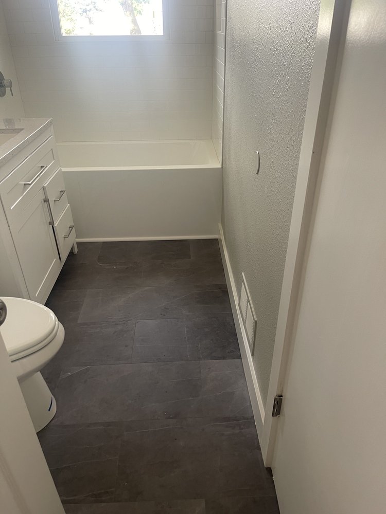 AREA FLOORS Updated August 2024 16 Photos & 12 Reviews 17400 SW