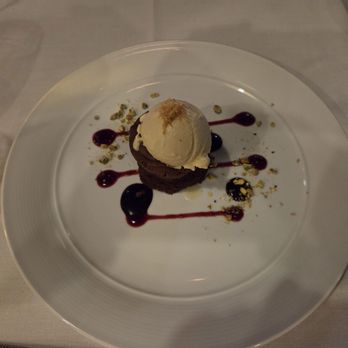 ilani - This was our delicious dessert...wow what a stunner! - Casinos Near Me - Ridgefield, Washington
