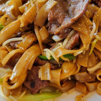 Ichi Ramen - Beef Chow Fun - Ramen Near Me - San Bruno, California Ichi Ramen - Beef Chow Fun - Ramen Near Me - San Bruno, California