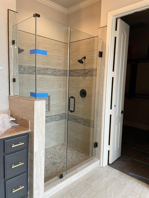 Slide of Mayra's Contracting Services