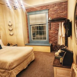 The Inn on Broadway - Room