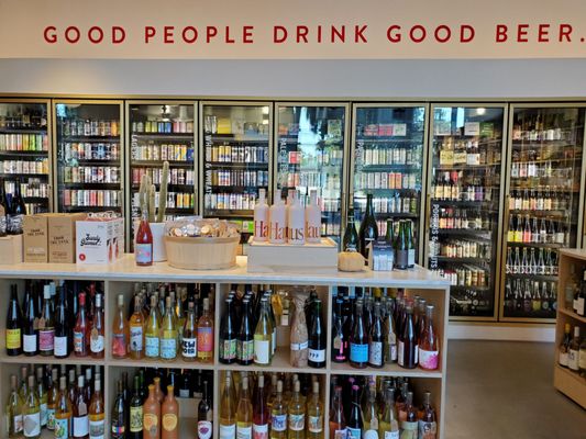 Hi-Lo Liquor Market - Long Beach by null