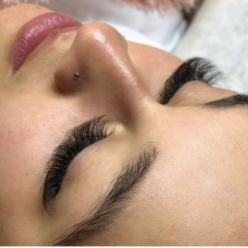 Vallora - Volume lashes, gorgeous style in 15's! - Eyelash Service Near Me - Woodbridge, Virginia
