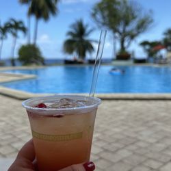 The Flamboyant Oceanside Bar & Grill - Cruzan Confusion