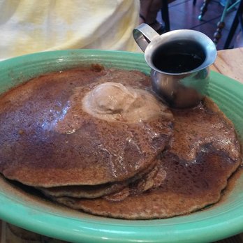 Kitchen Mouse Cafe - Snickerdoodle pancakes - Vegan Near Me - Los Angeles, California Kitchen Mouse Cafe - Snickerdoodle pancakes - Vegan Near Me - Los Angeles, California