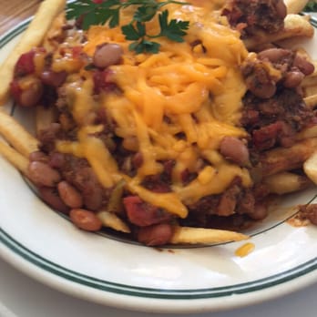 Jongewaard's Bake n Broil - My hubbys hili cheese fries which he liked - American Near Me - Long Beach, California