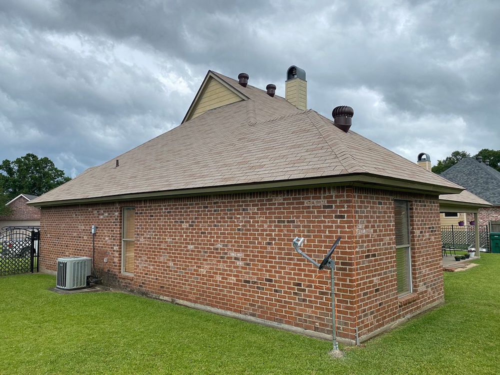 Slide of Pelican Roofing