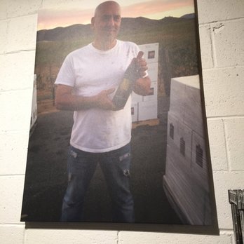 Stephen Hemmert Winery & Tasting Room - Come out and meet Co-Proprietor Stephen Hammett and taste his amazing, locally produced wines. - Wine Tasting Room Near Me - Lancaster, California