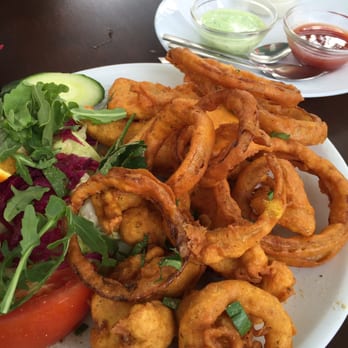Restaurant Pune - Mixed appetizer - Indian Near Me - Berlin, BE Restaurant Pune - Mixed appetizer - Indian Near Me - Berlin, BE