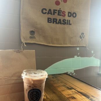 Latte Love Coffee House - Coffee & Tea Near Me - Cranston, Rhode Island