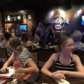 Hard Rock Cafe - 7/2018 Live Music upstairs dining area - Burgers Near Me - Honolulu, Hawaii Hard Rock Cafe - 7/2018 Live Music upstairs dining area - Burgers Near Me - Honolulu, Hawaii