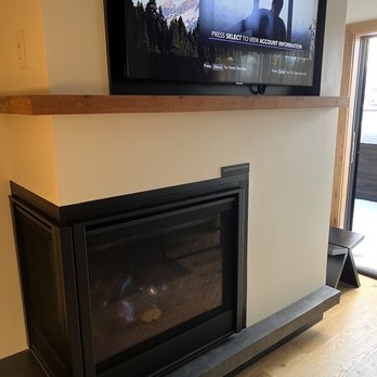 The Cloudveil, Autograph Collection - Fireplace in the room - Hotels Near Me - Jackson, Wyoming