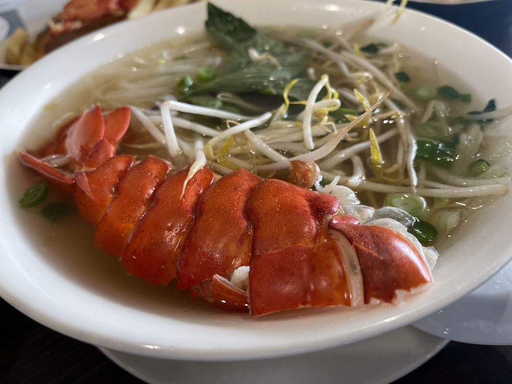 LOBSTER & PHO Updated October 2024 220 Photos & 191 Reviews 6901