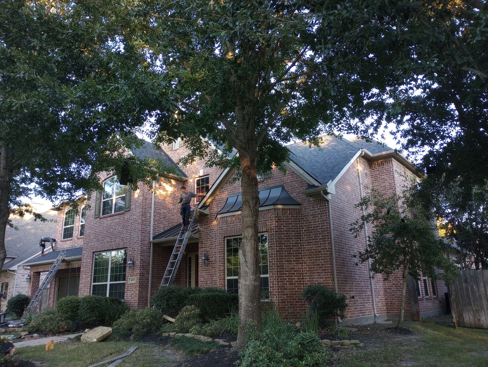 Slide of Orellanas Construction