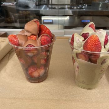 Laurel Supply - Dubai chocolate strawberries - Grocery Near Me - West Hollywood, California