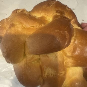 Continental Kosher Bakery - Dry hard challah - Bakeries Near Me - Valley Village, California