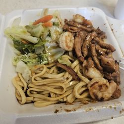Meat combo: Teriyaki chicken and shrimp with noodles and steamed veggies