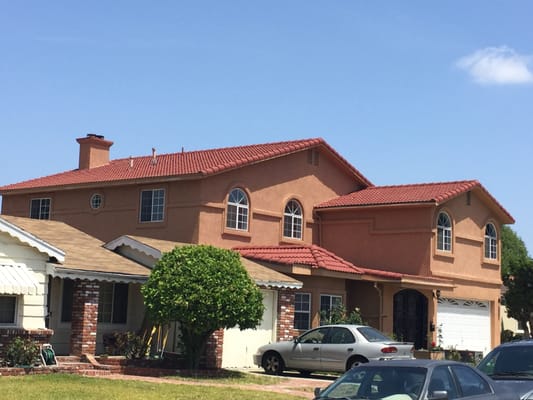 Everett Roofing Logo