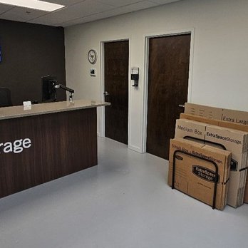 Extra Space Storage - Security Screens - Extra Space Storage at 3211 Falling Creek Rd, Hickory, NC 28601 - Self Storage Near Me - Hickory, North Carolina Extra Space Storage - Security Screens - Extra Space Storage at 3211 Falling Creek Rd, Hickory, NC 28601 - Self Storage Near Me - Hickory, North Carolina
