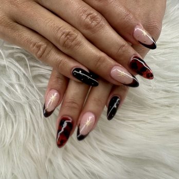 Posh Nails - Nail Salons Near Me - Manhattan Beach, California