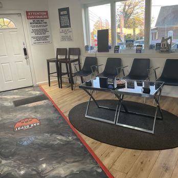 Car Depot - Waiting lounge - Auto Repair Near Me - Bridgeport, Connecticut Car Depot - Waiting lounge - Auto Repair Near Me - Bridgeport, Connecticut