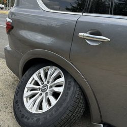 Carroll's Tire Warehouse - The tire that fell off.