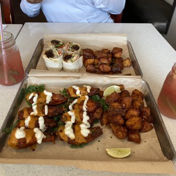 Cedars Mediterranean Kitchen - Yummm - Middle Eastern Near Me - Chicago, Illinois