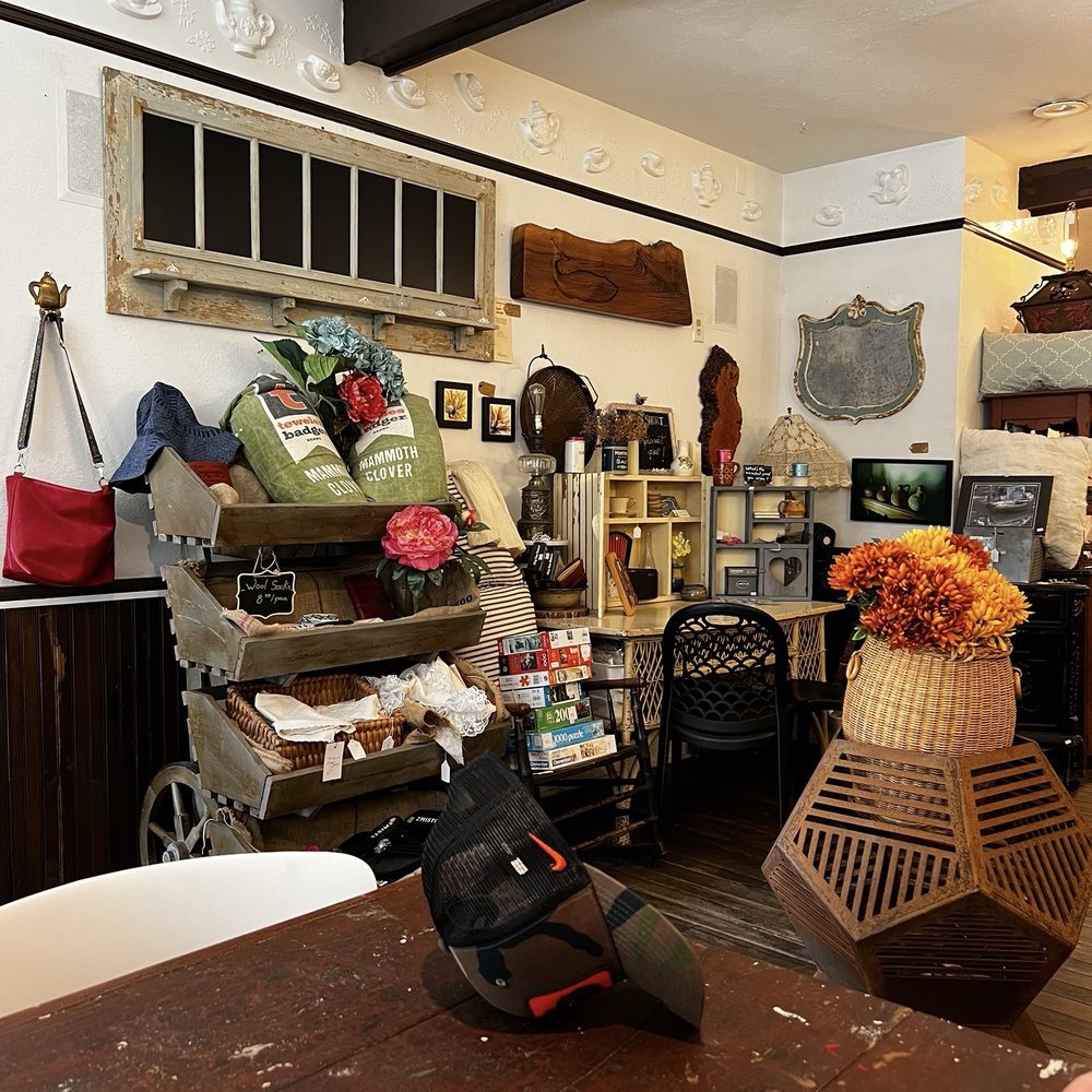 Blue Pig Bakery - Inside - Bakeries Near Me - Newport, Oregon