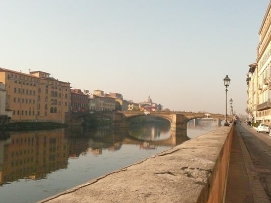 Ponte Santa Trinita by null