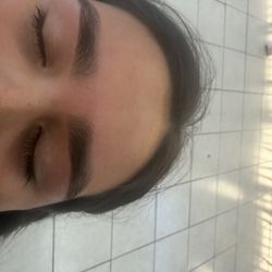 Perfect ibrow Threading
