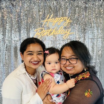 Danzpix Photo booth - Great capture! - Photo Booth Rentals Near Me
