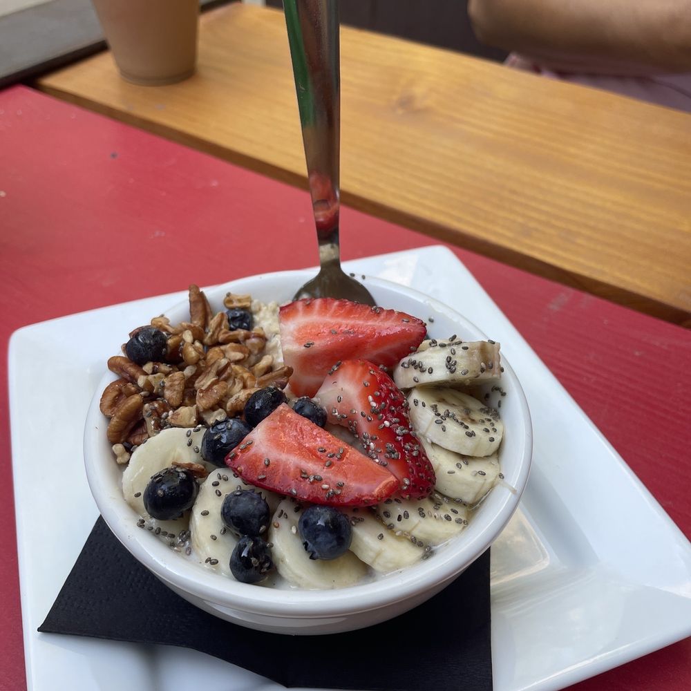 2Ten Coffee Roasters - Loaded oatmeal - Coffee & Tea Near Me - El Paso, Texas 2Ten Coffee Roasters - Loaded oatmeal - Coffee & Tea Near Me - El Paso, Texas