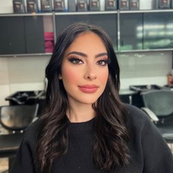 MakeupByVeronica