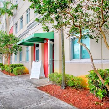 Pembroke Holistic Center - Acupuncture Near Me - Pembroke Pines, Florida Pembroke Holistic Center - Acupuncture Near Me - Pembroke Pines, Florida