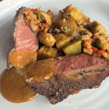 Che Ah Chi - roasted lamb loin - New American Near Me - Sedona, Arizona Che Ah Chi - roasted lamb loin - New American Near Me - Sedona, Arizona
