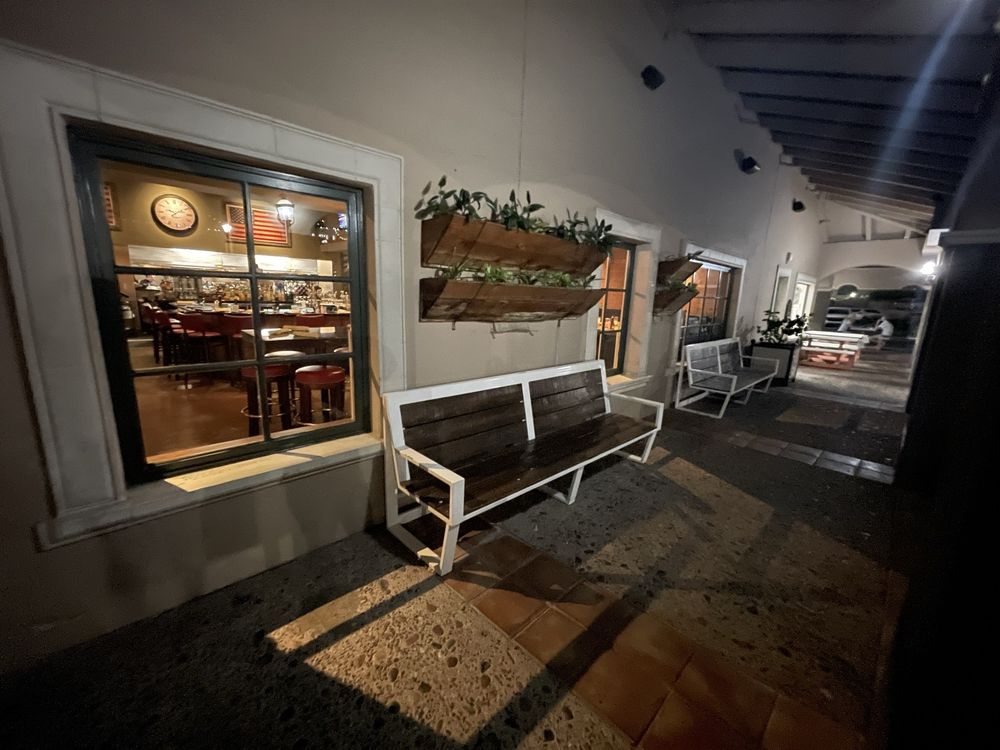 Grassroots Kitchen & Tap photo 2