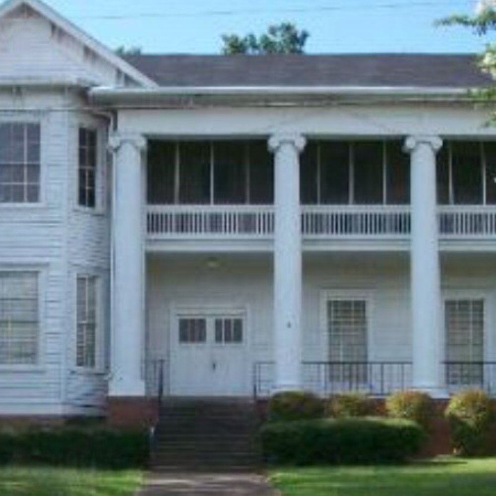 Lee Funeral Home - Funeral Services & Cemeteries Near Me - Winona, Mississippi Lee Funeral Home - Funeral Services & Cemeteries Near Me - Winona, Mississippi