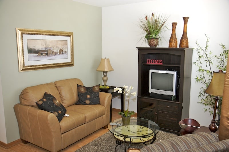 CONESTOGA CROSSING 1021 S Howard, Fremont, Nebraska Apartments