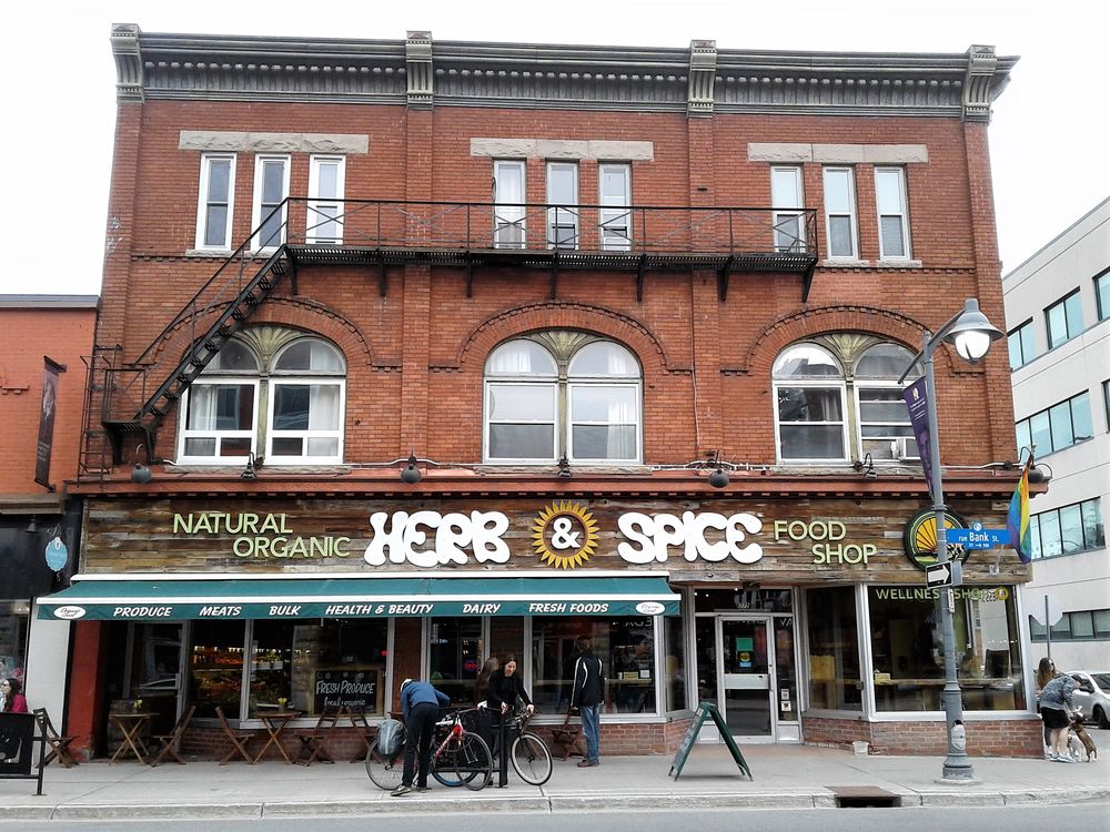 HERB & SPICE SHOP Updated August 2024 33 Photos & 25 Reviews 375