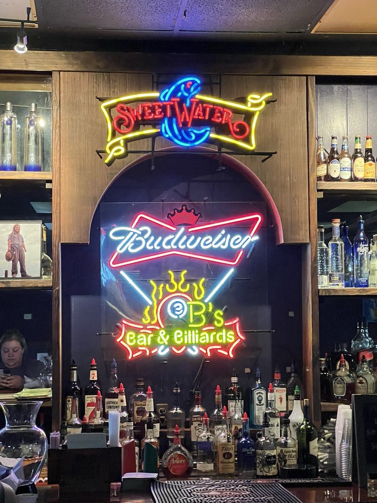 3B's Bar & Billiards Logo
