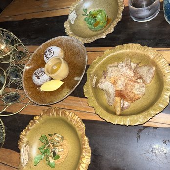 Kin Toh - Complementary bread and chips because they had no other vegetarian options lol.. - Yucatan Near Me - Tulum, ROO