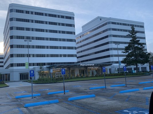 West Jefferson Medical Center by null