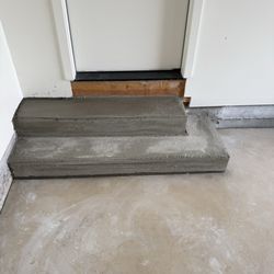 NL Handyman Service - Poured concrete steps