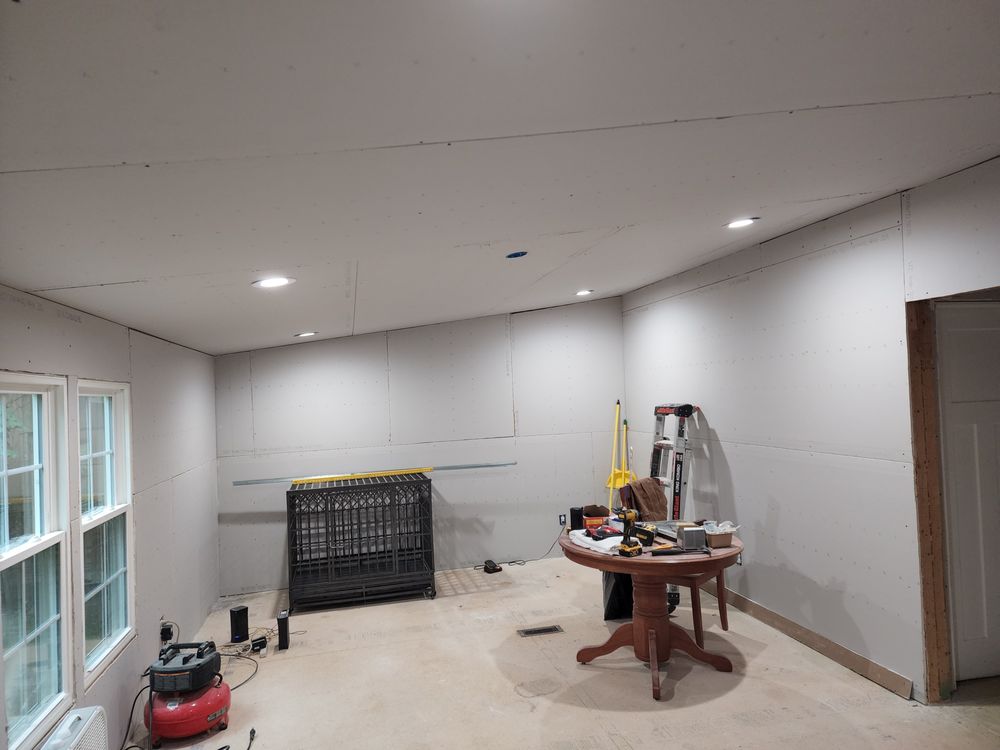 Slide of Claras Handymans services