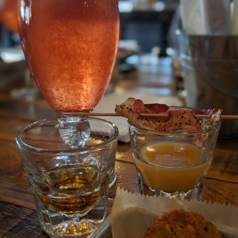 Social House Orlando - Strawberry Mimosa with a breakfast shot - Chicken Wings Near Me - Orlando, Florida Social House Orlando - Strawberry Mimosa with a breakfast shot - Chicken Wings Near Me - Orlando, Florida