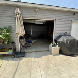 The party door looks great on the yard. The party door looks great on the yard.
