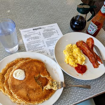 The Majestic Diner - The special for $13. Your choice of meat. - Diners Near Me - Atlanta, Georgia The Majestic Diner - The special for $13. Your choice of meat. - Diners Near Me - Atlanta, Georgia